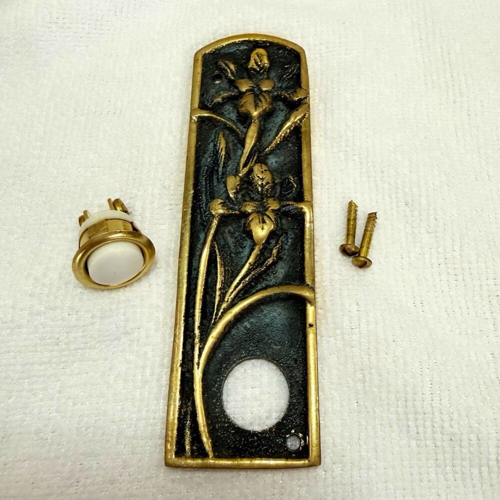 Vintage 1994 RESTORATION HARDWARE Brass IRIS Doorbell Cover California Ritter